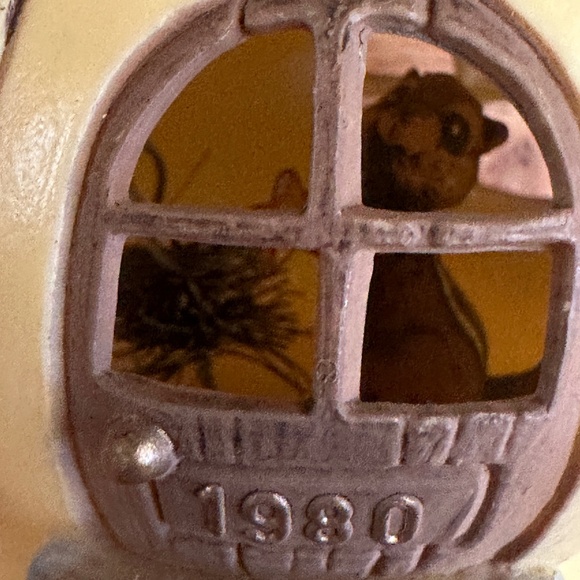 Hallmark 1980 A Spot of Christmas Cheer Teapot Ornament - Picture 5 of 13